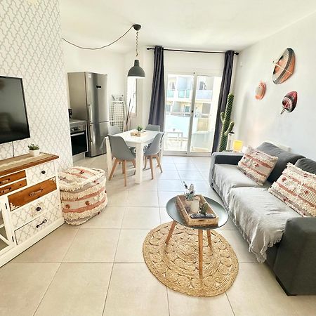 Candy Pop - Pool, 2 Terraces,Desk And High Speed Internet Corralejo Luaran gambar